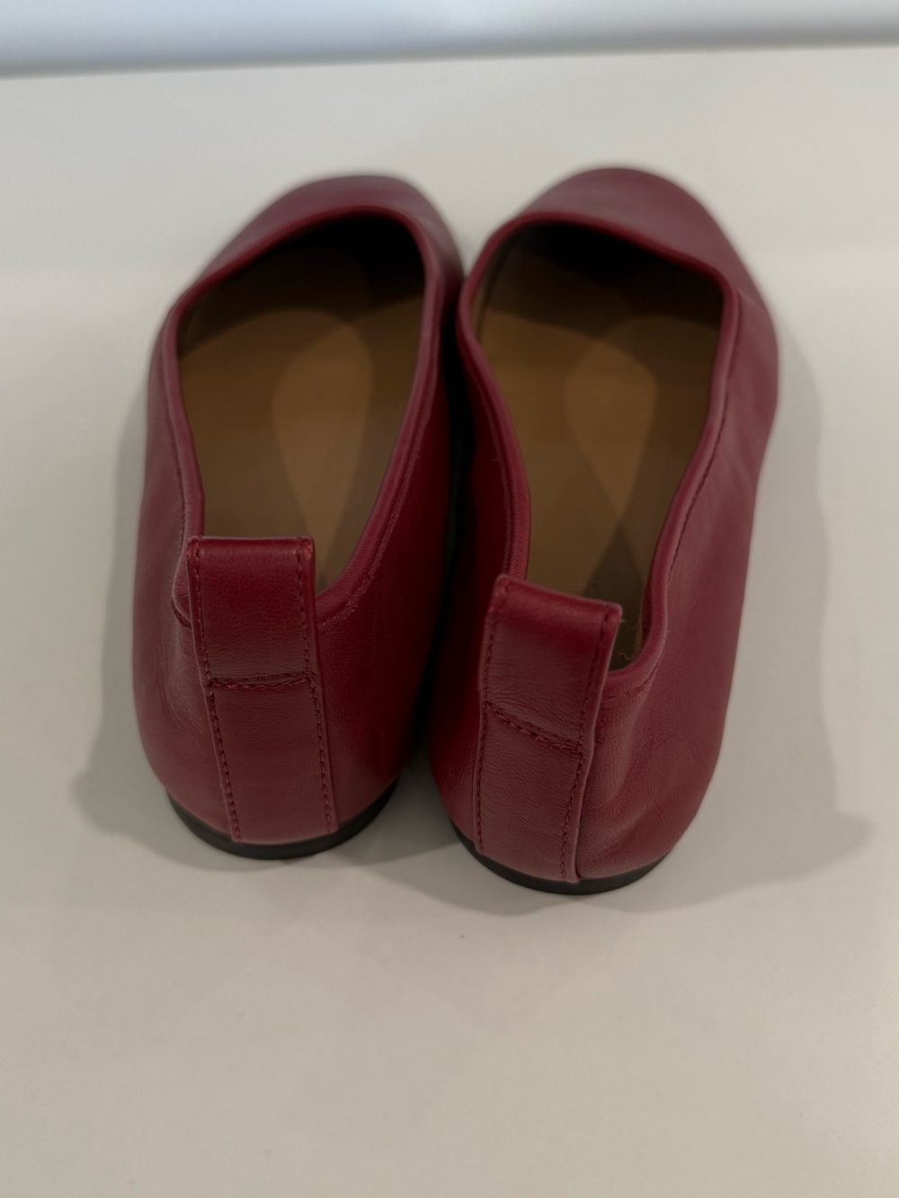 New Vince  Red Leather Ballet Flats size 5 - Picture 3 of 5